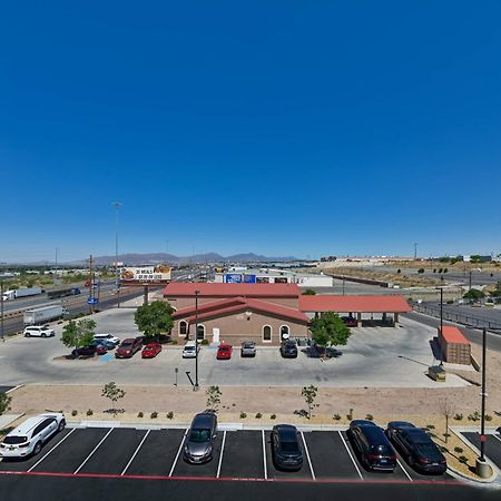 Towneplace Suites By Marriott El Paso East/I-10 Exterior photo
